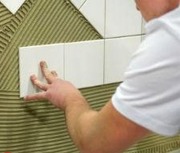 Укладання плитки  Досвідчений плиточник 