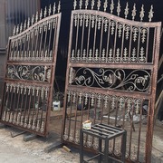 Металлические ворота в Кривом Роге